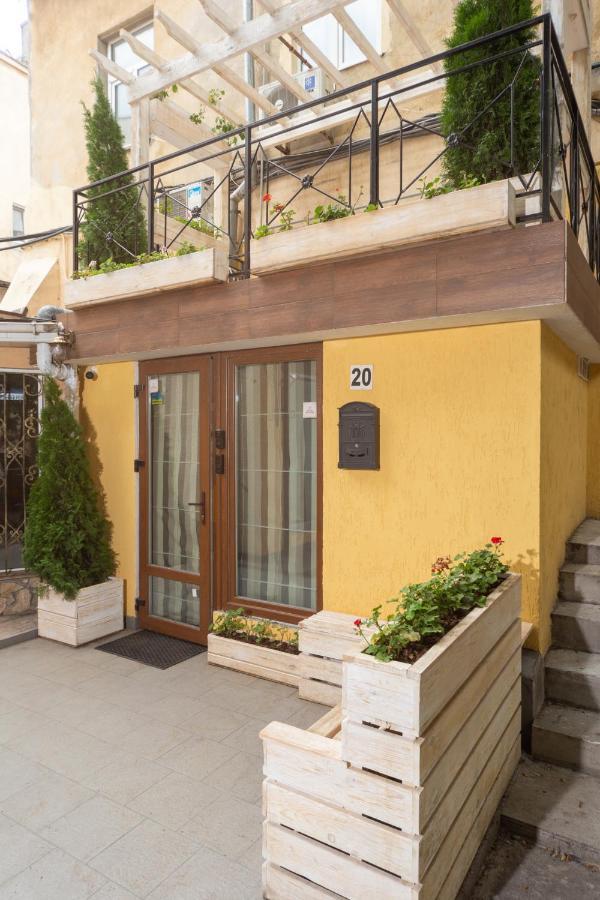 Трирівневий Лофт Із Спальнею-Укриттям Self Check-In 247 Odessa Zewnętrze zdjęcie